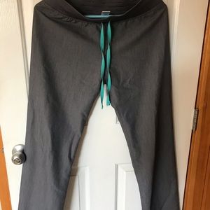 Figs Livingston scrub pants in graphite.